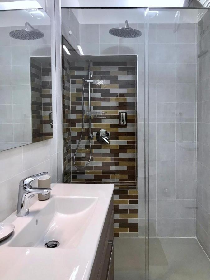 Emily Apartment Como Ngoại thất bức ảnh